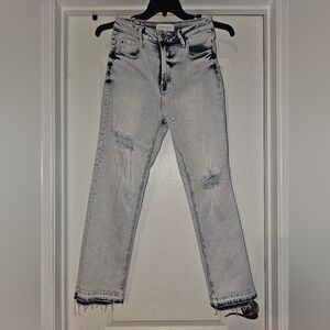 Women’s Light Blue Distressed Cropped Jeans - High Rise Ankle